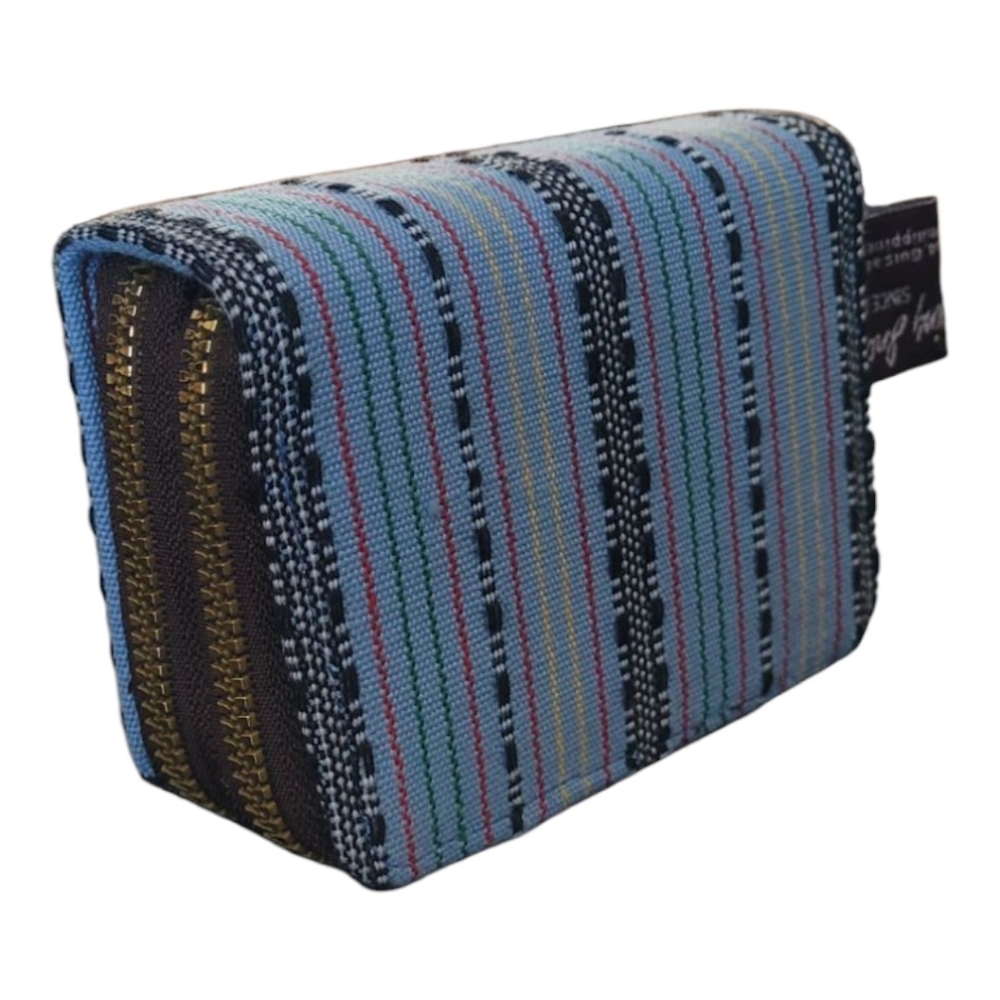 Authentic Easter Handwoven Purse - Picture 4 of 7